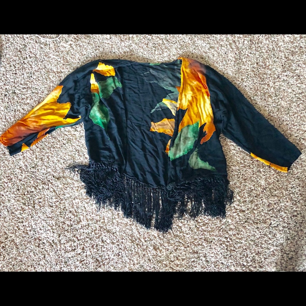 Beautiful Orange/Black blossom fringe kimono